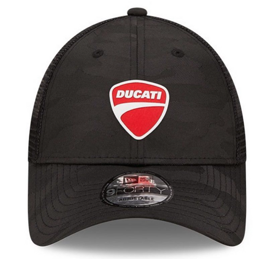 Ducati Corse Baseball Cap, ducati team hat, Ducati collection, f1 cap, f1 hat, f1, formula 1, f1 cap, brand cap, ducati, team cap, italian flag, fanware, fanwear, bran baseball, takealot, takealot accessories, mr price