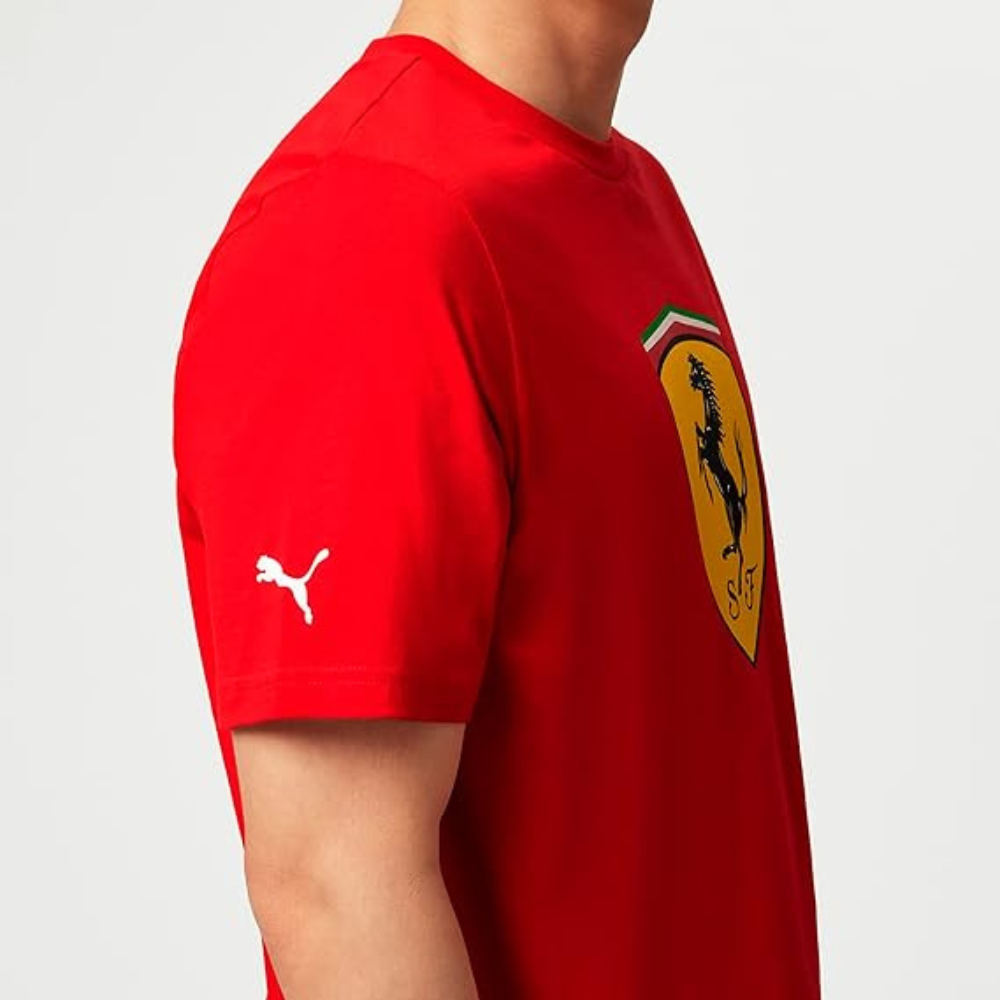 Scuderia Ferrari, Men's Team T-Shirt, F1 apparel, formula 1 merch, racegear, F! shirt takealot, takealot.com, brand clothing, shirts, online store, fanwear, fanware, ferrari 2023 clothes, 2023 f1 merch, mens shirt formula 1, f1 white shirt, 2023 f1 men shirt white